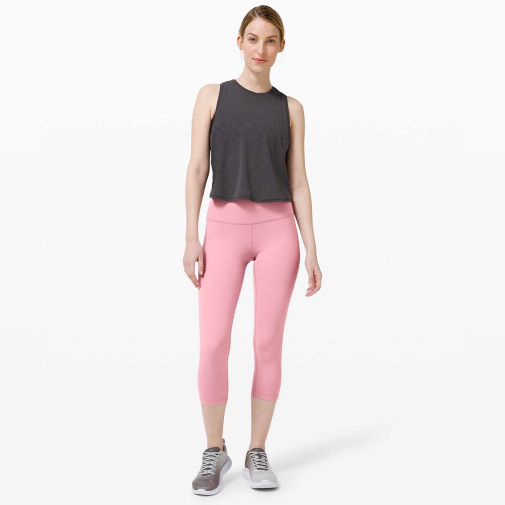 SOLD Lululemon Wunder Under Crop (High-Rise) Full-On Luxtreme 21" in Pink Taupe - Picture 4 of 8